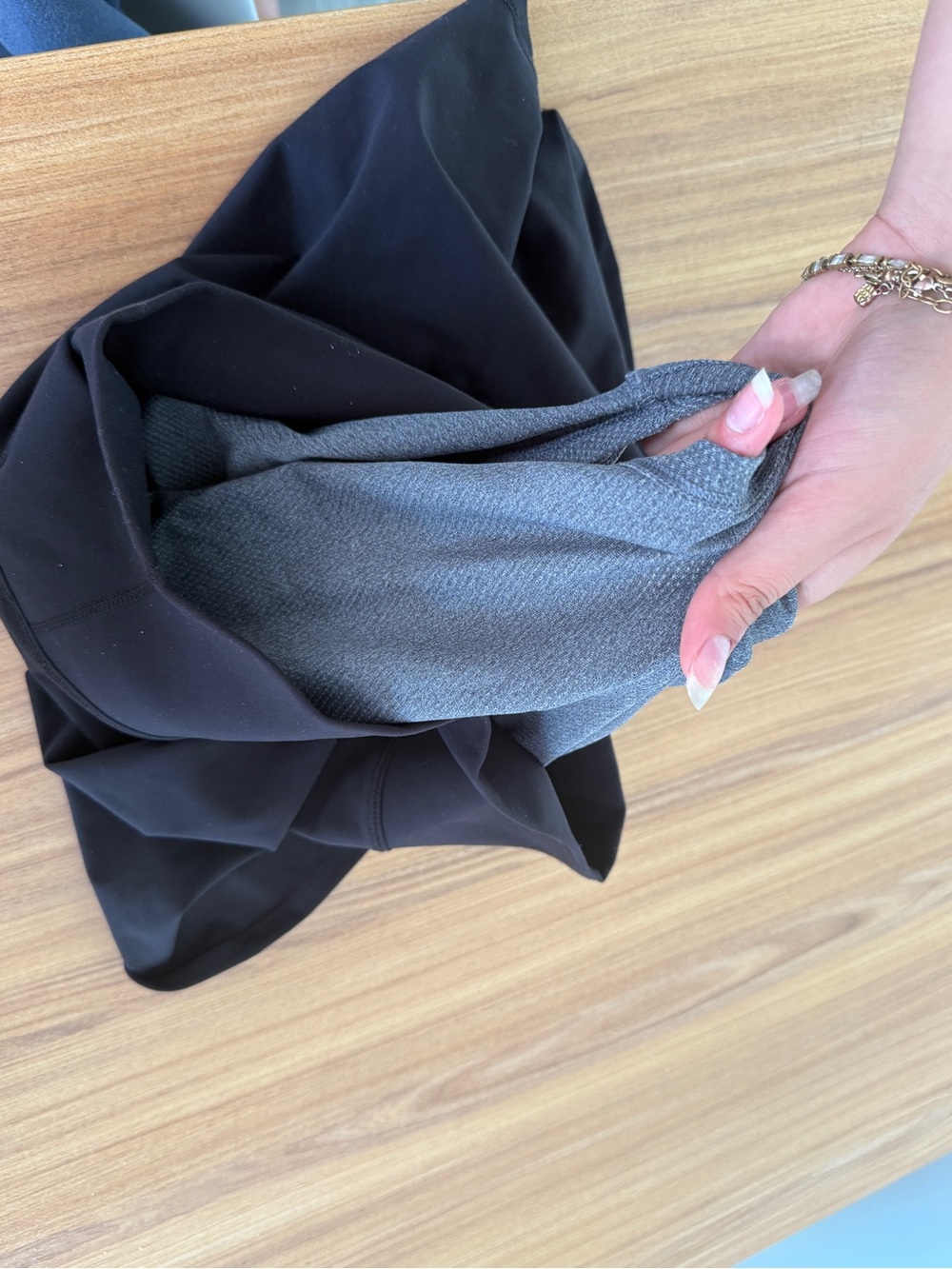 Vuori black tennis/golf skirt - Picture 6 of 6